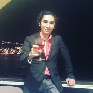 Meet your Posher, Felipe
